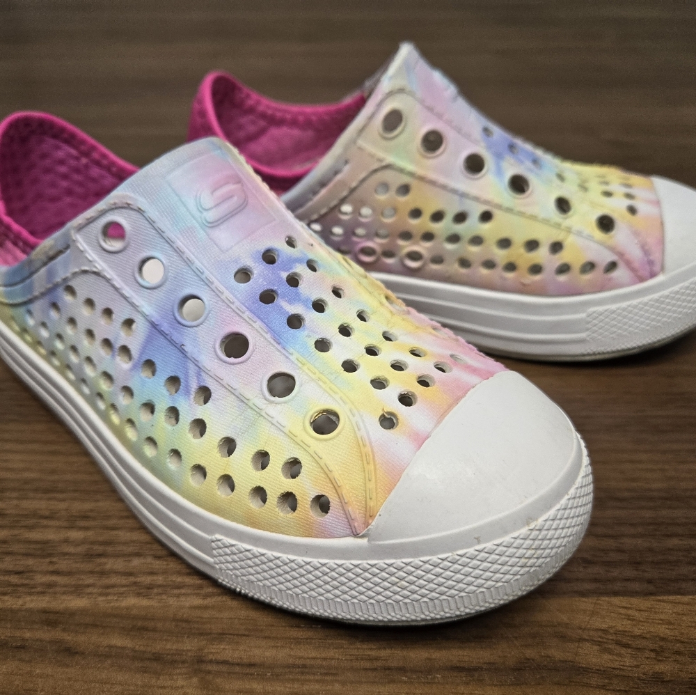 Skechers Foamies Guzman Water Sneakers Girls Sz 11